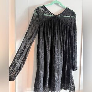 Black lacy long blouse